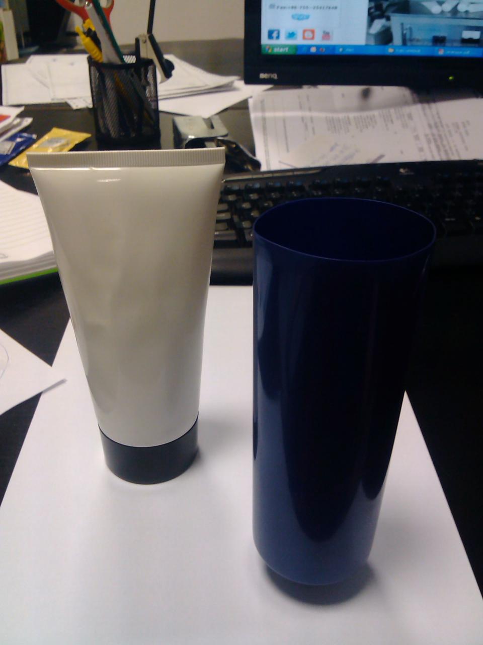 ultrasonic tubes sealing machine samples for tubes Mașină de etanșat tub cu ultrasunete Marina Dimitrov.jpg