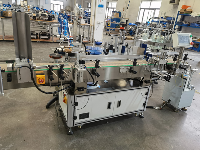 detalii mașină de etichetat (2).jpg