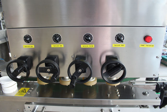 mașină de acoperire cu ridicare (2).JPG