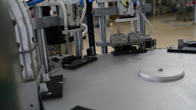 duze de umplere close shot.jpg