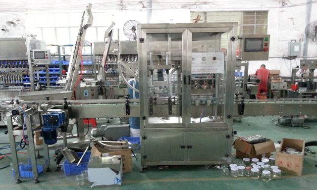 acoperire automată cu vid