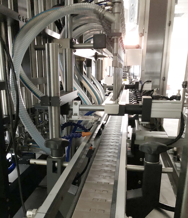 mașină de umplere automată.JPG