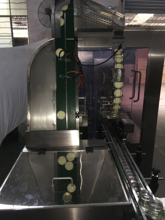 proces de închidere în vid pentru borcane.JPG