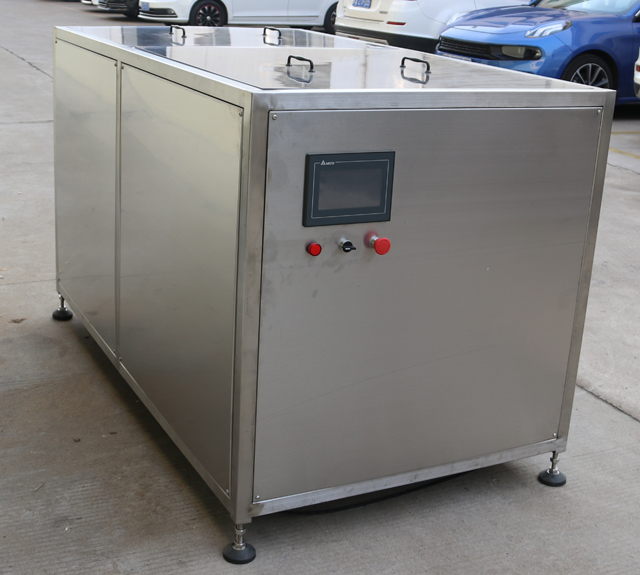 sortare sticle unscrambler.jpg