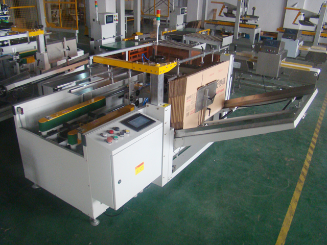 fabrică automată montator carton.JPG