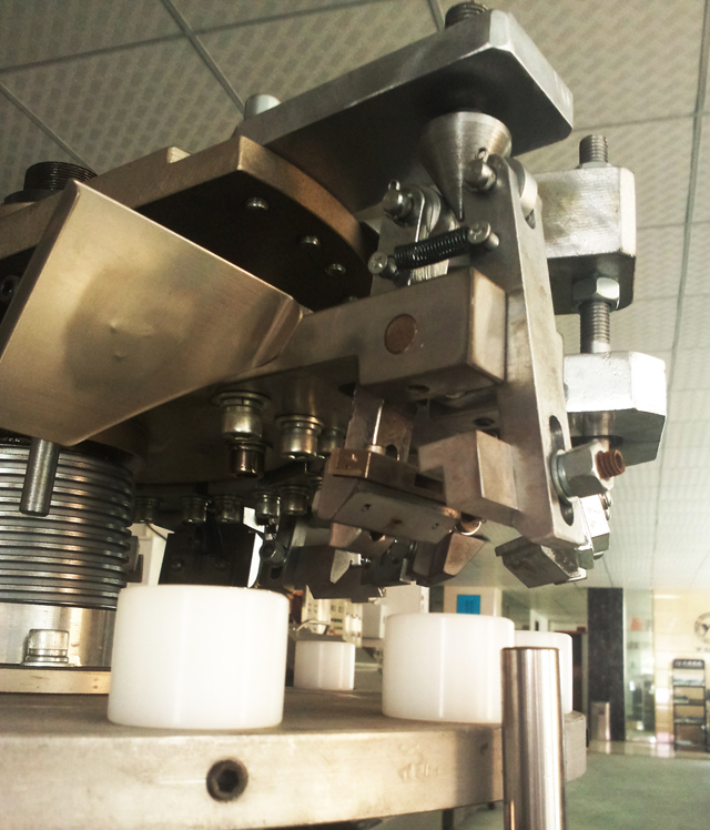 sealer part for metal hose umplutura de etansare pentru tuburi metalice.jpg