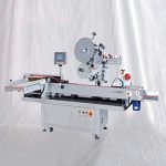 Mașină de etichetare orizontală a flacoanelor de sticle cu servo liniar de mare viteză