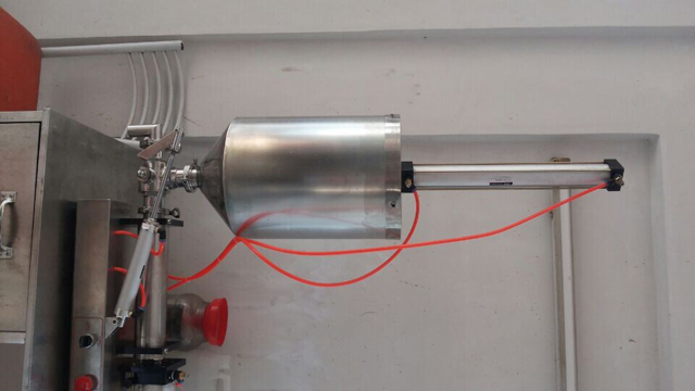 piesa pneumatica pentru masina de umplere.jpg