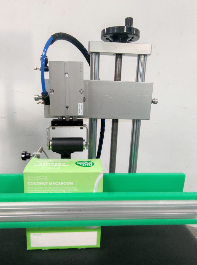 detalii despre sticker labeller.jpg