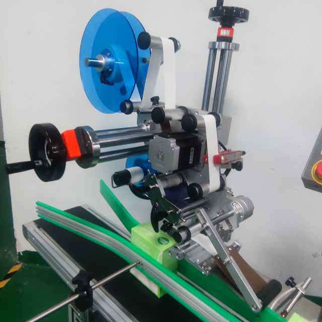 cap de etichetare poze.jpg