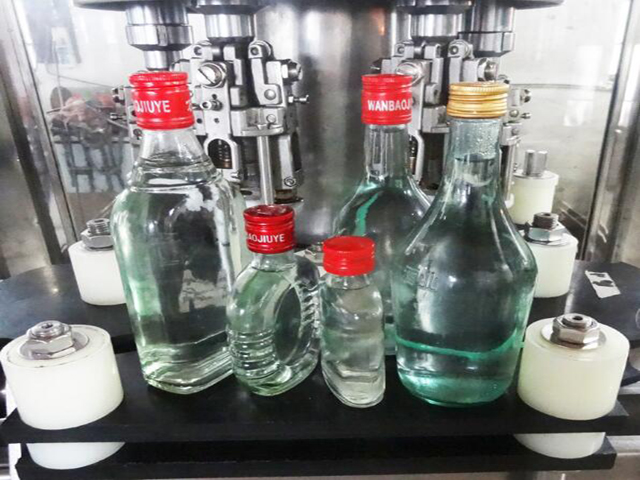 interior ropp capping machinery.jpg