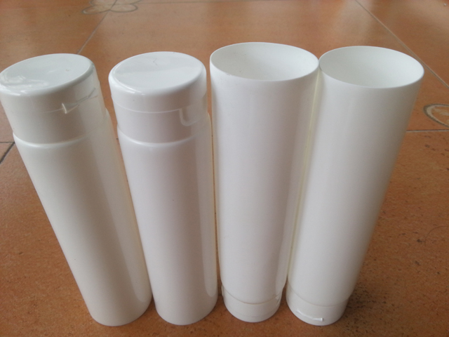 tubes samples sent from indian buyer tuburi von puneet Garg.jpg