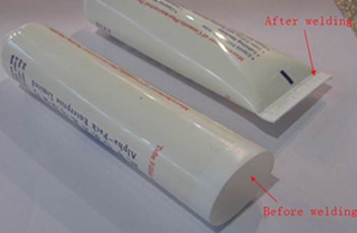 welding samples by ultrasonic tube sealer mostre de sudură prin sigilarea tubului cu ultrasunete.jpg