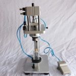 Mașină de sertizare a sticlelor de sticlă de parfum de birou pneumatică semi-automată