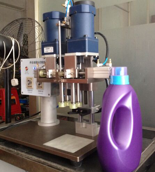 SCREW CAPPER utilaje.jpg