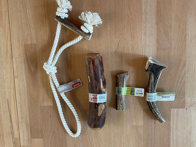 mostre de fir pentru etichetare.jpg