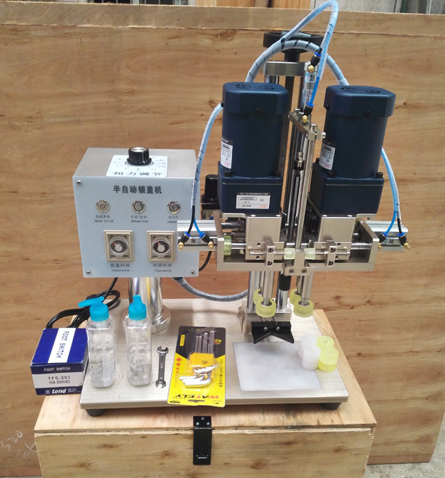 mașină de acoperire cu șurub.jpg