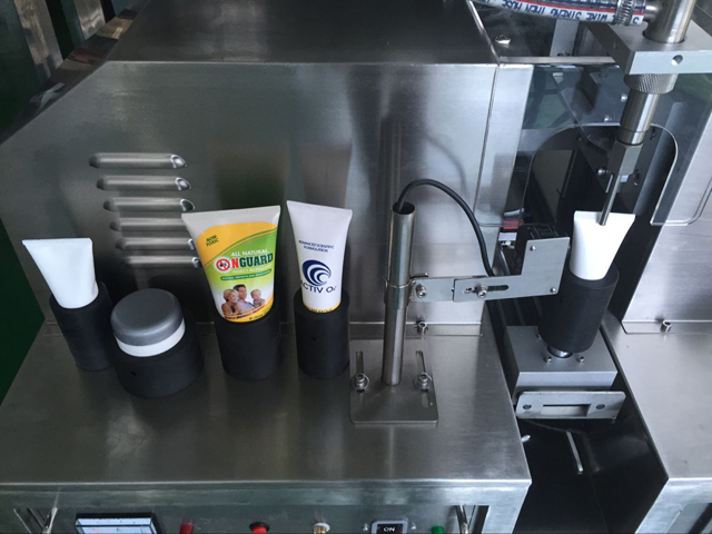 5buc pentru umplere sigilare.jpg