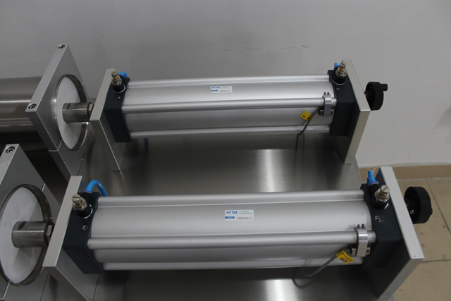 utilaje pneumatice de umplere.jpg